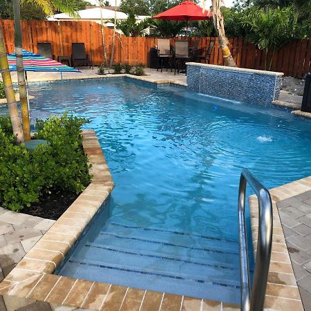 Billy'S Resort- Men Only - Solo Hombres Wilton Manors المظهر الخارجي الصورة