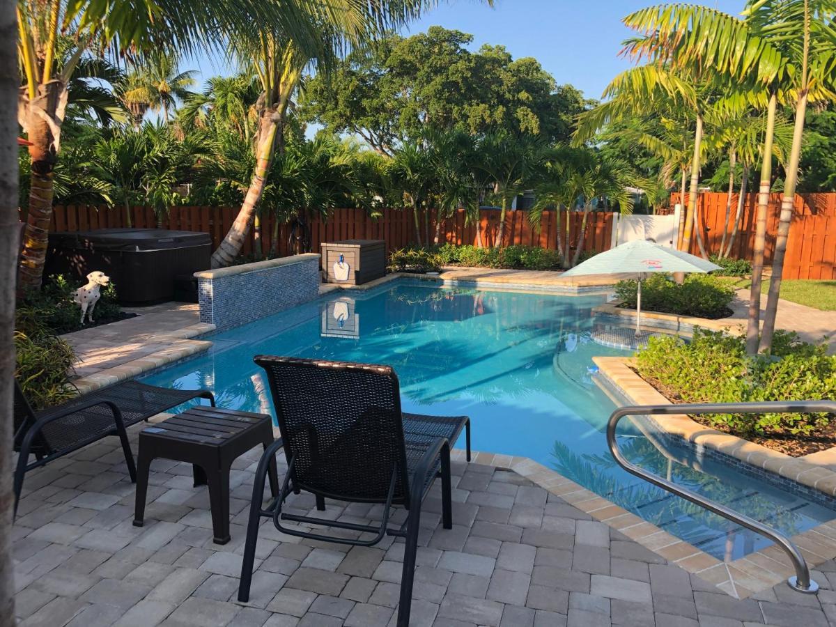 Billy'S Resort- Men Only - Solo Hombres Wilton Manors المظهر الخارجي الصورة